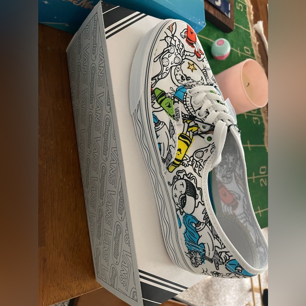 Vans Crayola collection